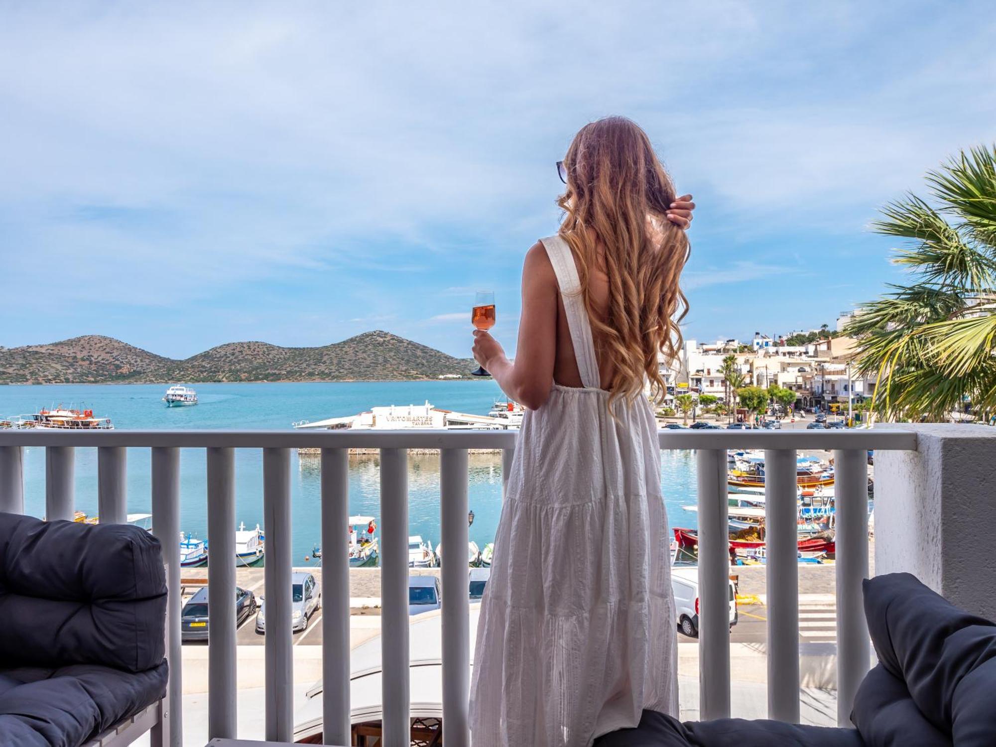 Kalypso Suites Hotel - Adults Only Elounda Exterior foto